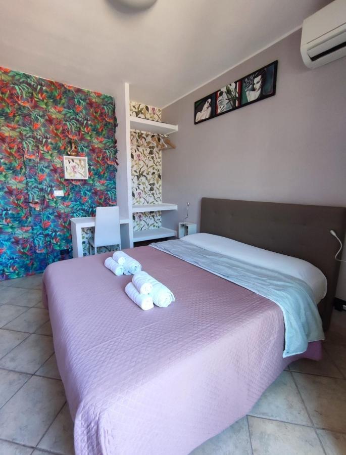 Casa Vacanze Isolotto إزولا ديلي فيمين المظهر الخارجي الصورة